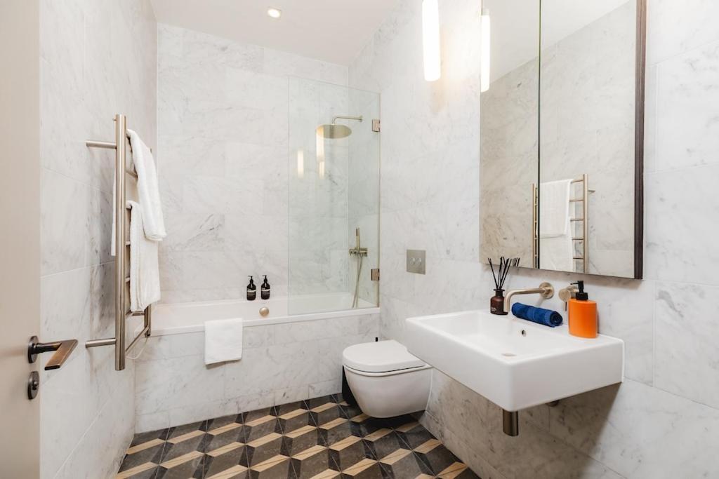 Off Oxford St! 3Bed 3Bath Luxxe Hideaway For Stylish Families And Couples Londra Esterno foto